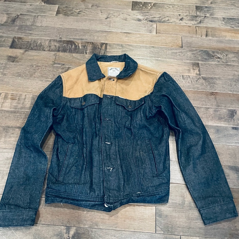 Iron & Resin Rambler Jacket